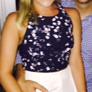 Elizabeth and James crop top